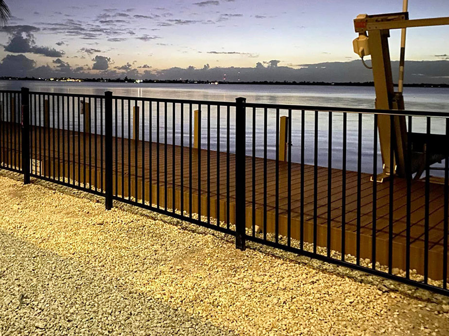 Commercial Aluminum Fence Company In Lincoln