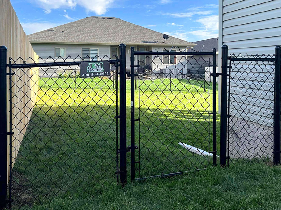 Chain Link Fence Contractor in Lincoln