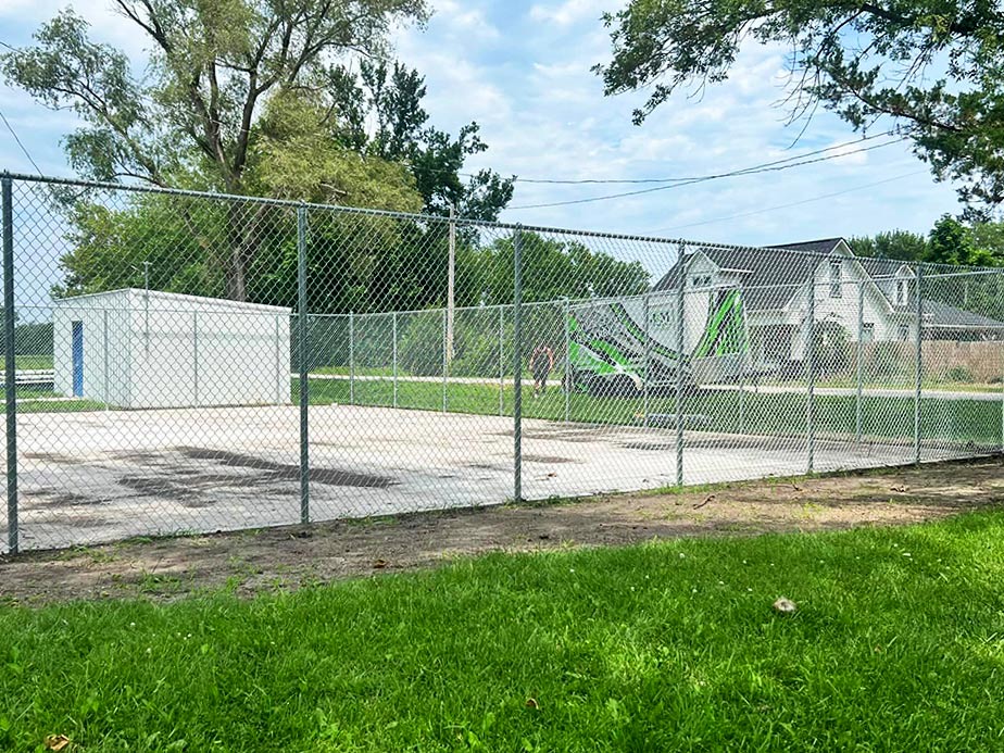 Chain Link fence contractor in the Lincoln area.