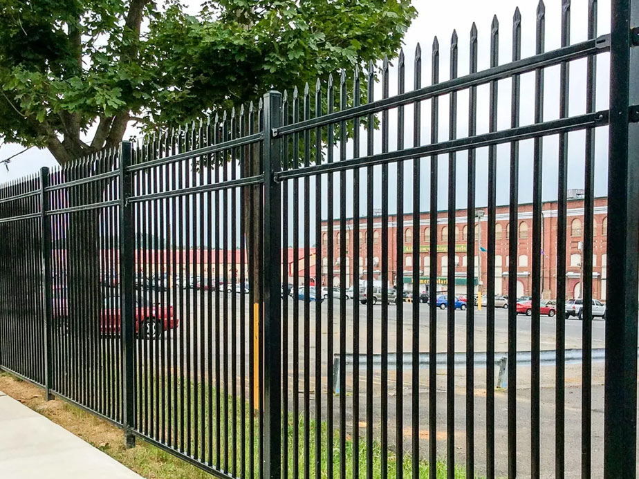 Wrought steel fence installation for the Lincoln area.