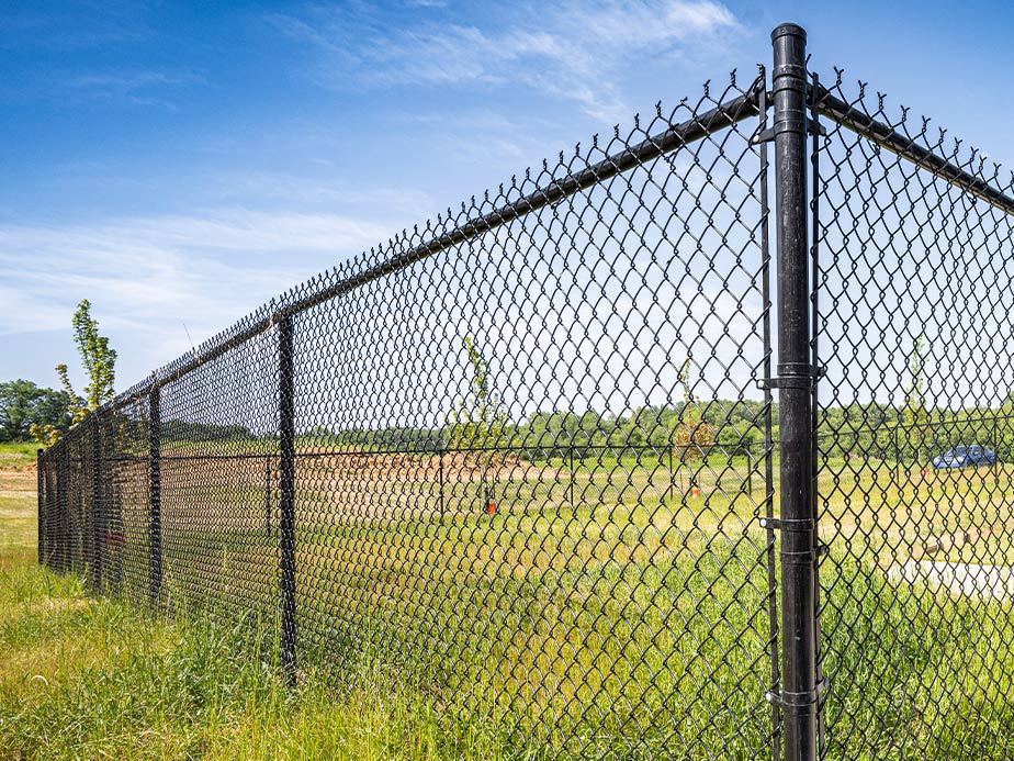 Chain link fence contractor in Lincoln