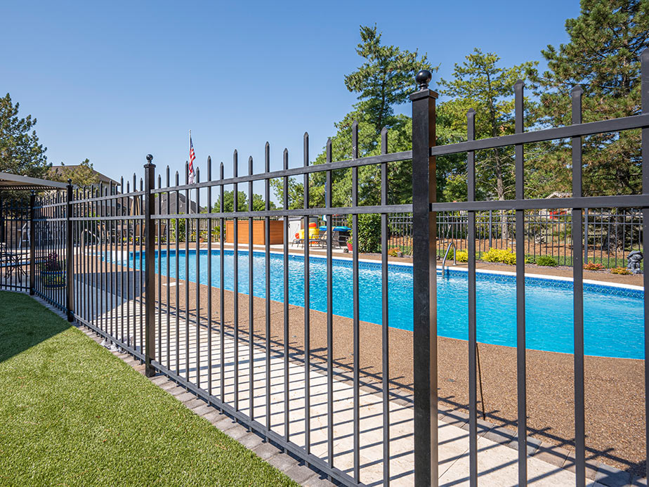 Pool Fence Example in Bellevue Nebraska